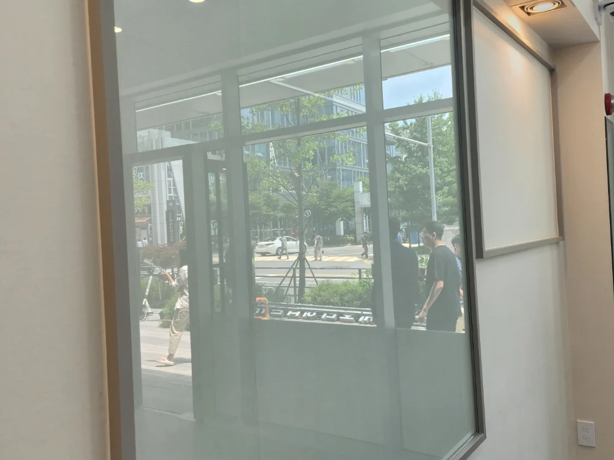 이천시 갈산동 건물 복도·대기 동선 야간 위생청소 사례 - 행진크린